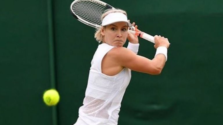 Knee Surgery Needed for Top U.S. Tennis Player